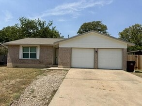 Building Photo - 1809 Easton Dr