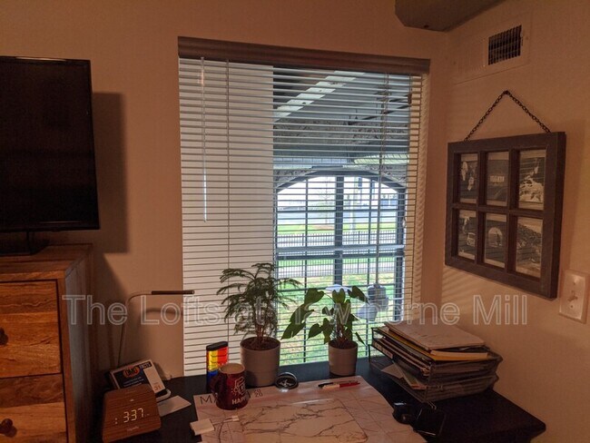 Interior Photo - The Lofts at Hawthorne Mill