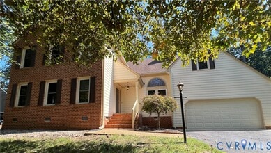 Building Photo - 6303 Walnut Bend Dr