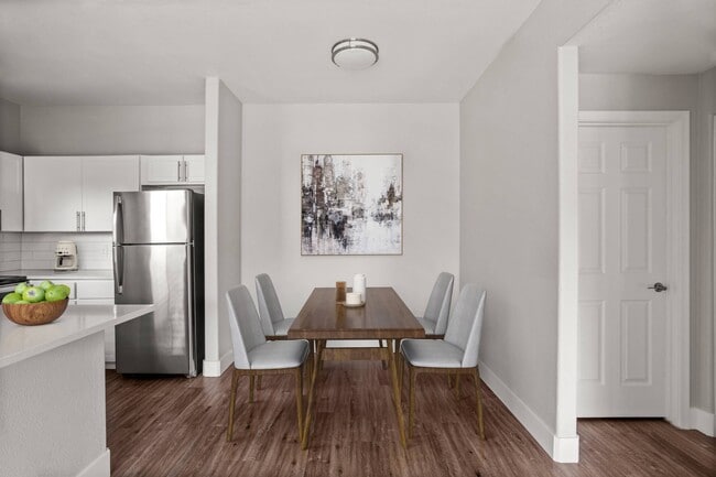 Building Photo - Finisterra Apartment Homes