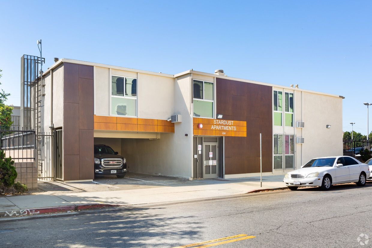 Primary Photo - Stardust Apartments (SAI)