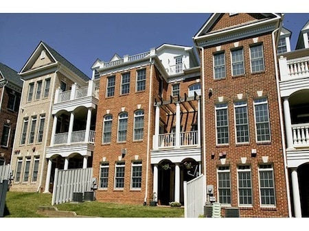 Building Photo - 7755 Legere Ct