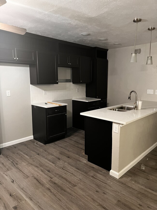 Kitchen Area - 535 Bluebird Ln