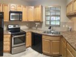 Foto principal - 2852 Edgehill Ln