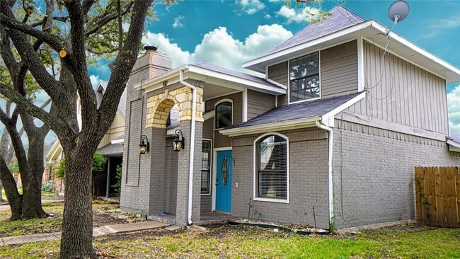 Photo - 1512 Wheatfield Dr House