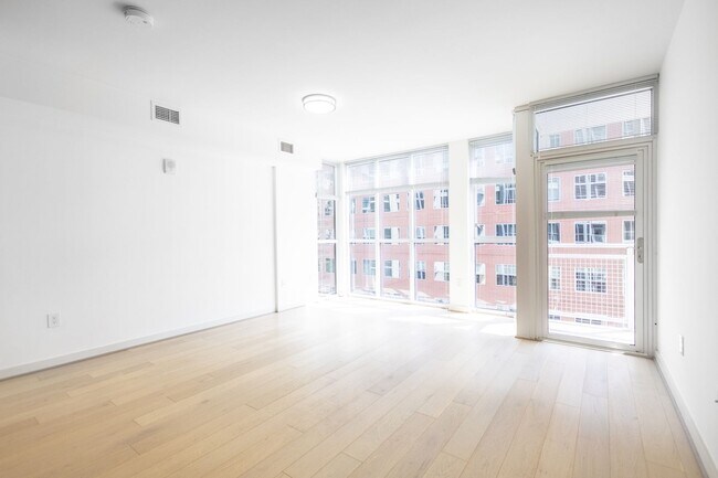 Photo - Stunning 1 BR+ Den/2 BA Condo in Navy Yard!