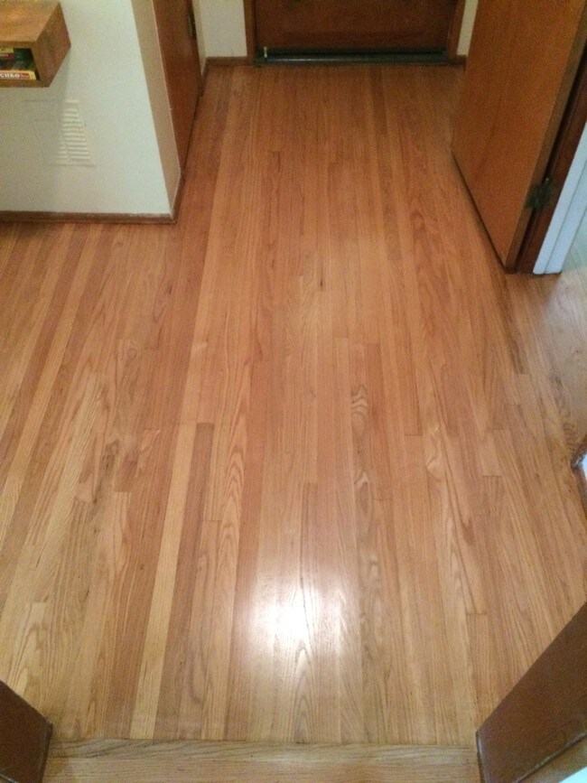 Foto del edificio - 7452 Westwood Dr