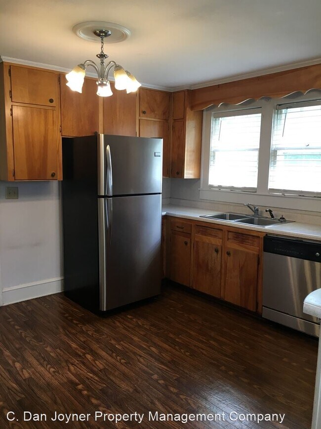 Building Photo - 2 br, 1 bath House - 102 Oakland Ave