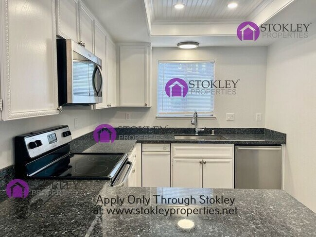 Building Photo - Stokley Properties Presents 1327 Waterfall...