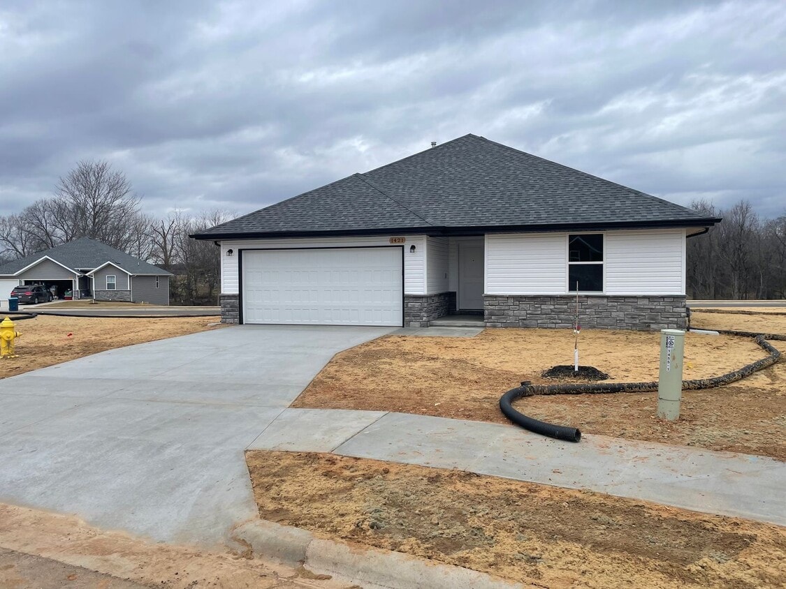 Primary Photo - Make this BRAND NEW beautiful modern home ...
