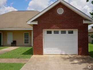 Building Photo - 119 Pine Meadows Cir