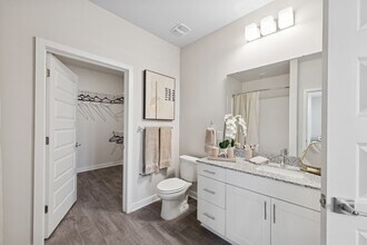 Interior Photo - Ascend Cottages At Highland Square