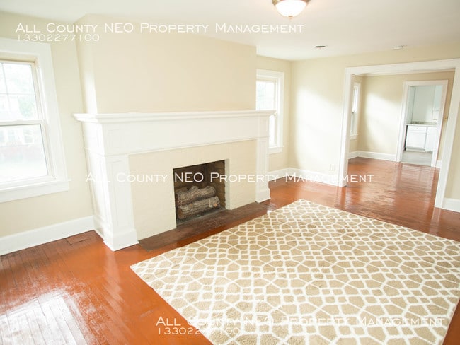 Building Photo - 1205 Ridge Rd NW