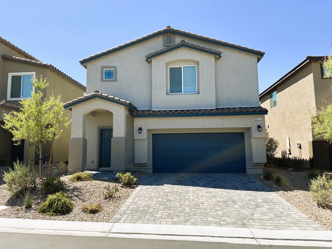 Foto principal - 8313 Palladium St
