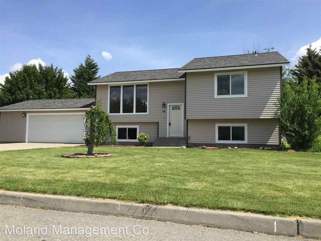 4 br, 2 bath House 5610 N. Malta House Rental in Newman Lake, WA