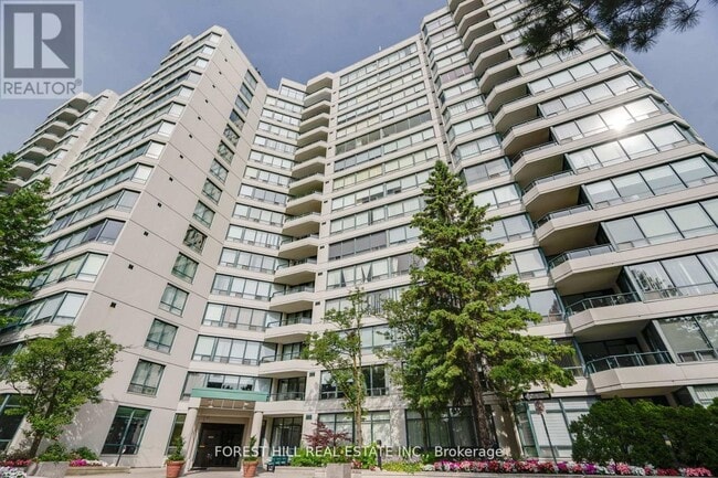 Building Photo - 120 Promenade Cir