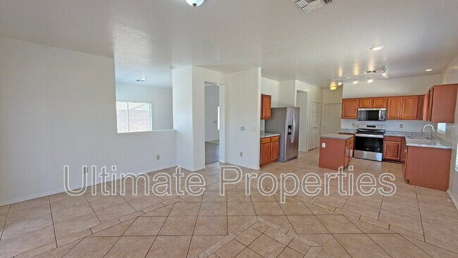 Foto del edificio - 6431 W Whyman Ave