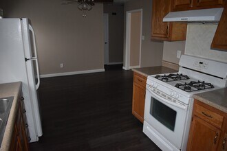 Building Photo - 1809 Kraig Dr