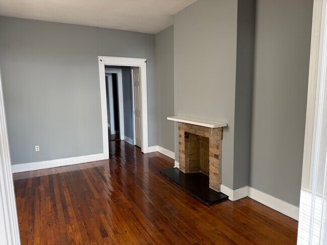 Foto del edificio - 2454 N Derbigny St