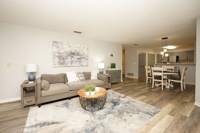 Foto del edificio - 55 Bay Dr