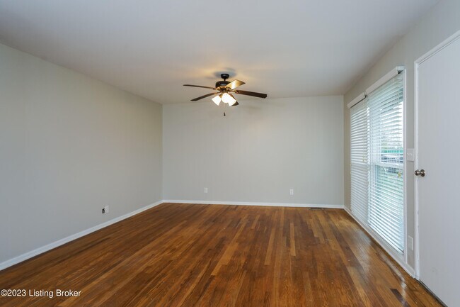 Foto del edificio - 634 Overdale Dr