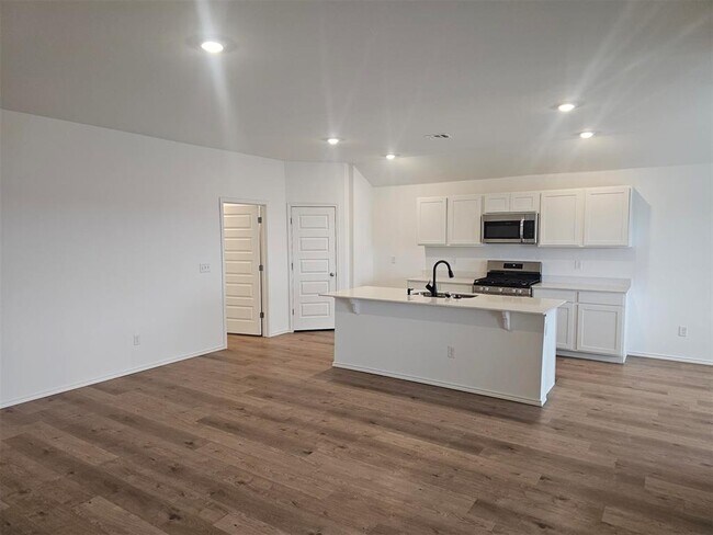 Foto del edificio - 1824 Rock Elm Dr