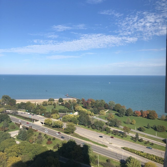 Foto del edificio - 5455 N Sheridan Rd