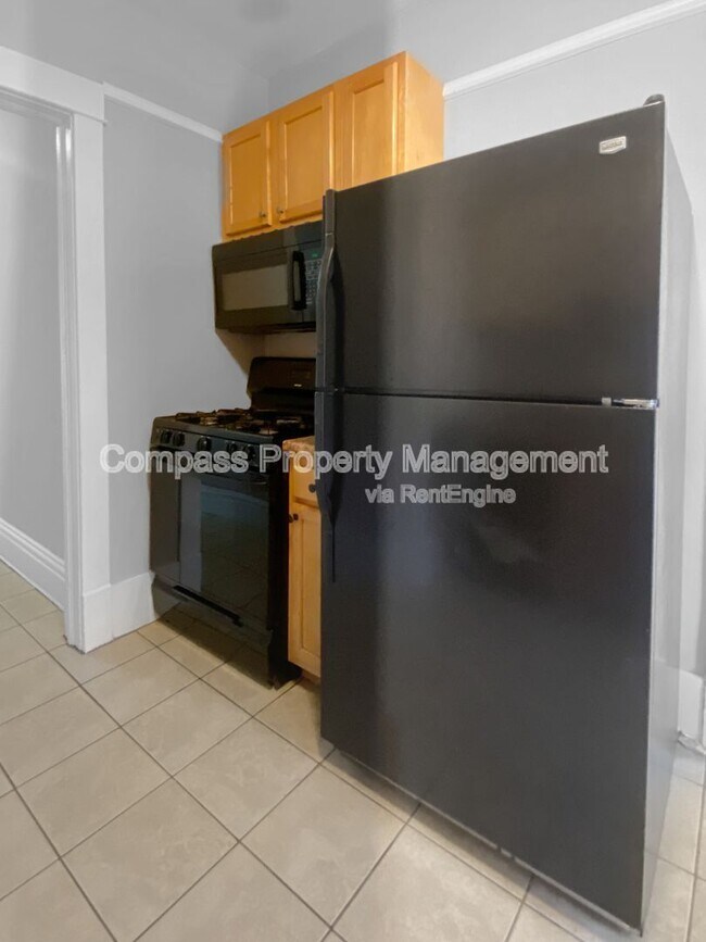 Foto del edificio - 1143 Sibley St NW