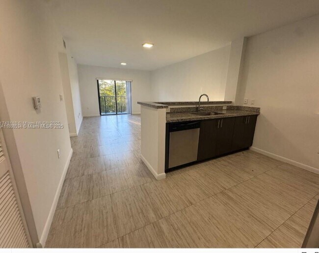 Foto del edificio - 1801 SW 32nd Ave