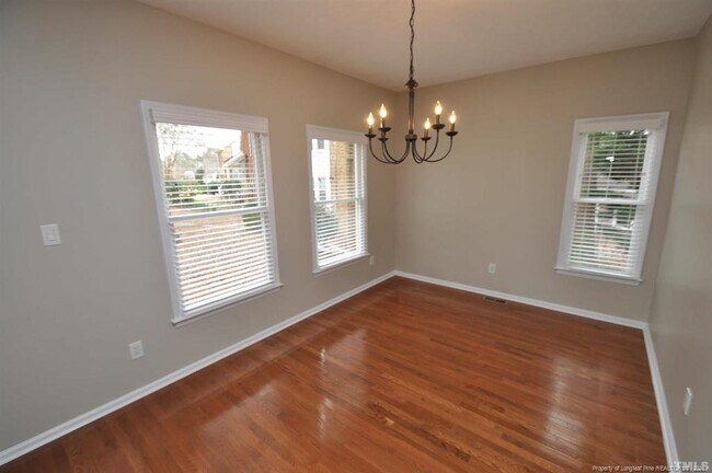 Building Photo - 133 Cumberland Green Dr