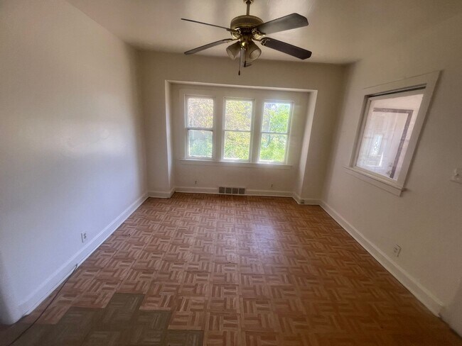 Building Photo - Spacious 3BR Lower Duplex Rental