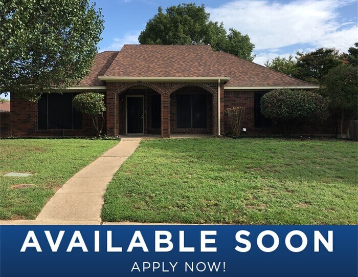 Primary Photo - 920 Breckenridge Dr