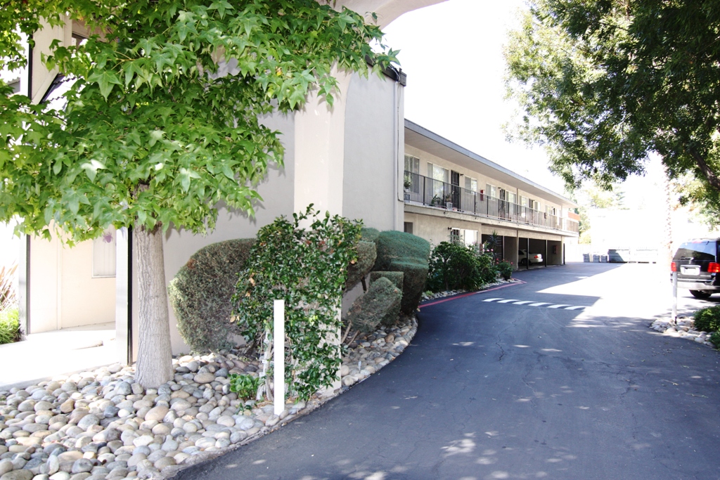 Building Photo - Homestead Apartments