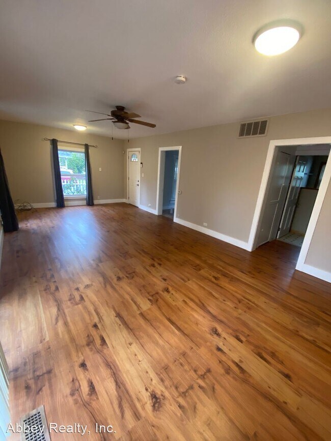 Foto del edificio - 2 br, 1 bath House - 902 Garrison ST NE