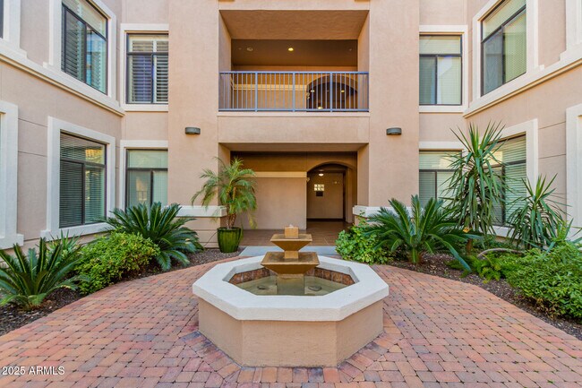 Foto del edificio - 11640 N Tatum Blvd