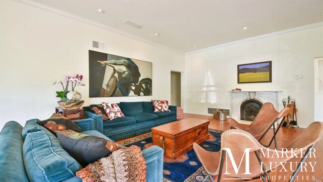 Foto del edificio - 74 Mountain View Ave