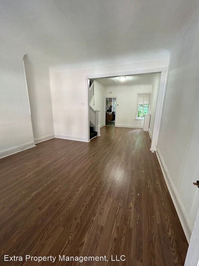 Foto del edificio - 3 br, 1 bath House - 59 General Greene Ave