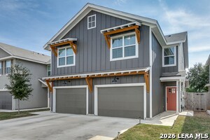 Building Photo - 10314 Lynwood Vlg