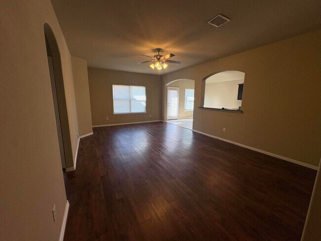Building Photo - 9165 Abaco Way