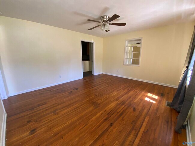 Foto del edificio - 944 Lamar St SW