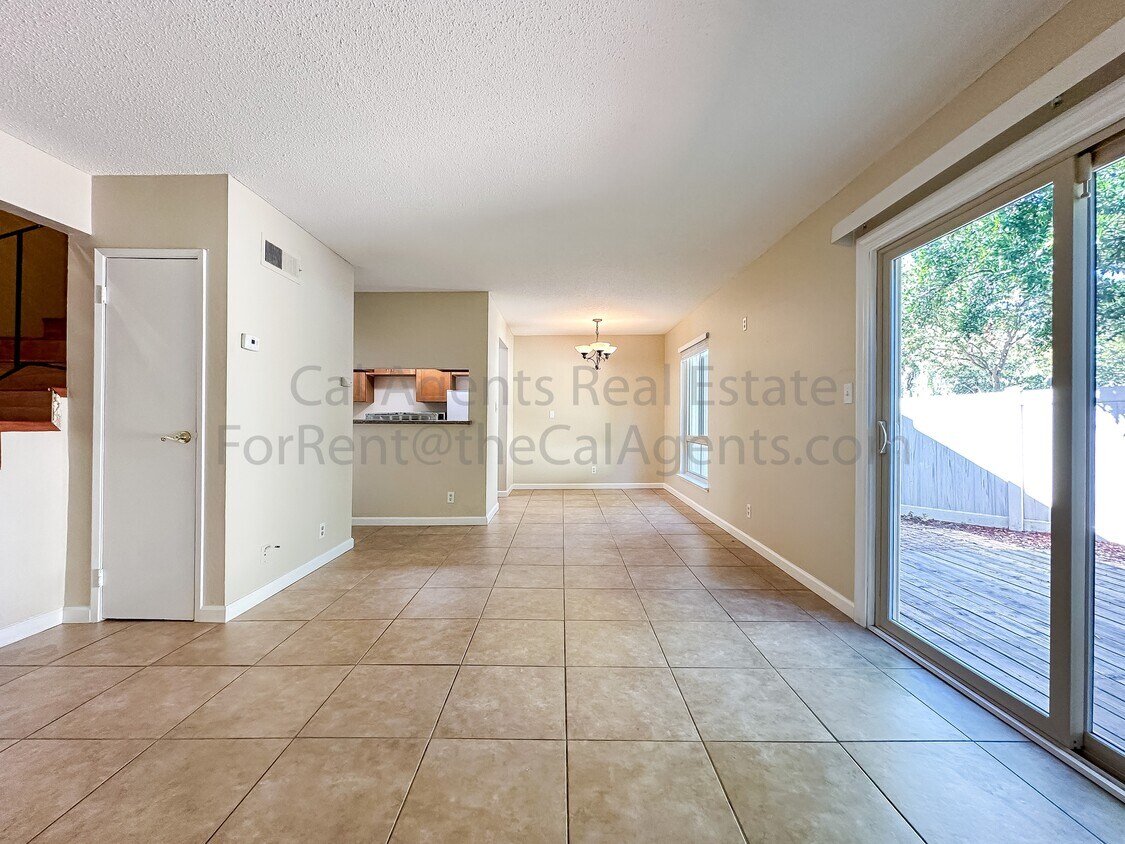 Primary Photo - 2040 Sierra Rd
