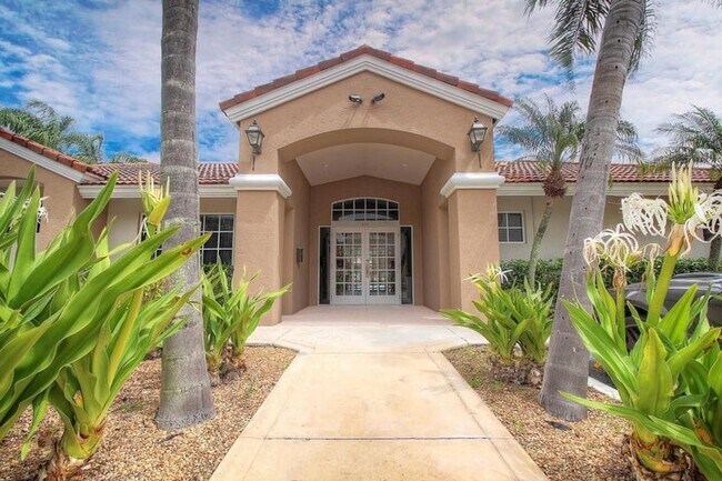 Building Photo - 616 Executive Center Dr