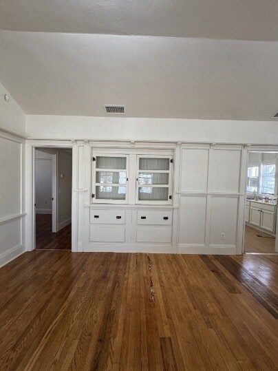 Foto del edificio - Historic 1912 Craftsman Bungalow in Garfield Arts District