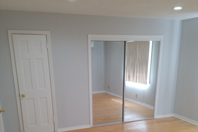 Building Photo - 22536 Cantlay St
