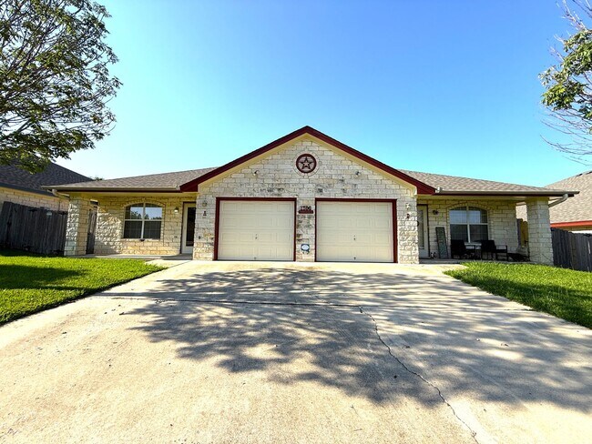 Foto del edificio - 1306 Powder River Dr