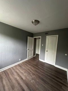 Foto del edificio - 390 E Upsal St