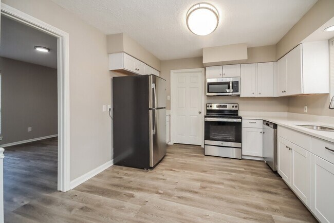 Building Photo - 17930 Cypress Spring Dr