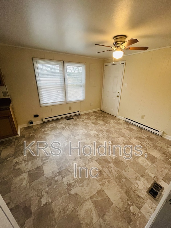 Building Photo - 524 Chisholm Ln