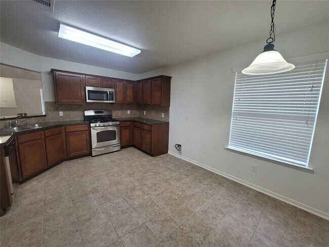 Foto del edificio - 10314 Lauren Creek Dr