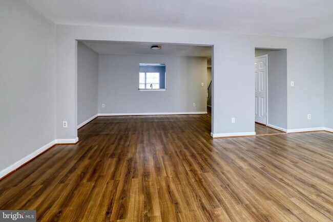 Foto del edificio - 4663 Red Hawk Terrace